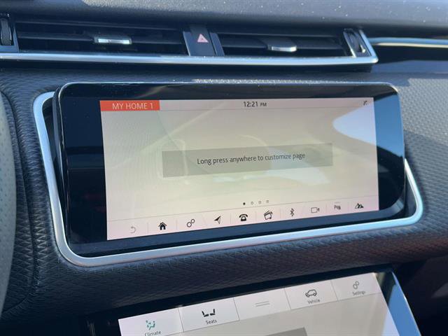 Used 2018 Land Rover Range Rover Velar S image 17