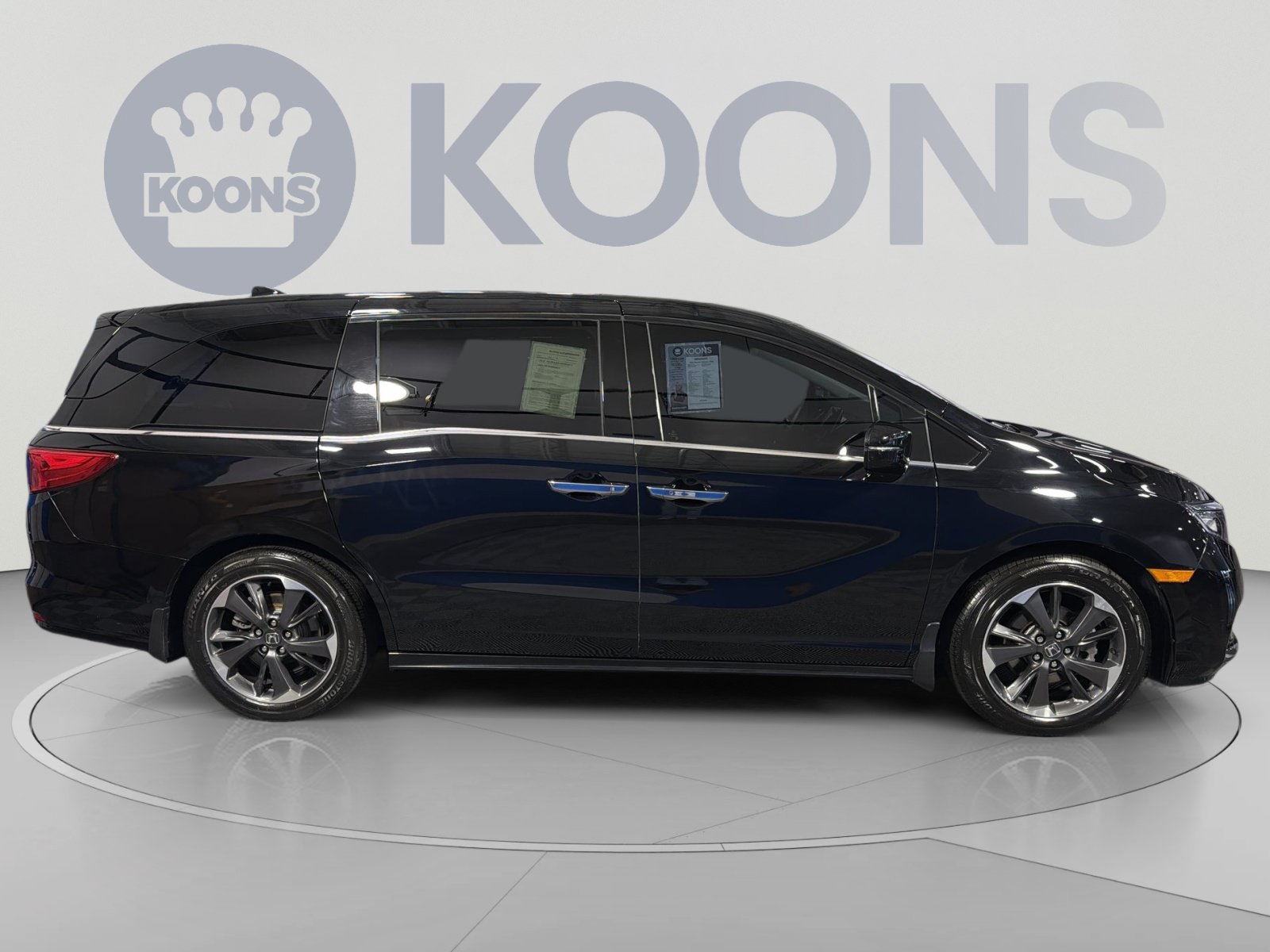 Used 2024 Honda Odyssey Elite image 8