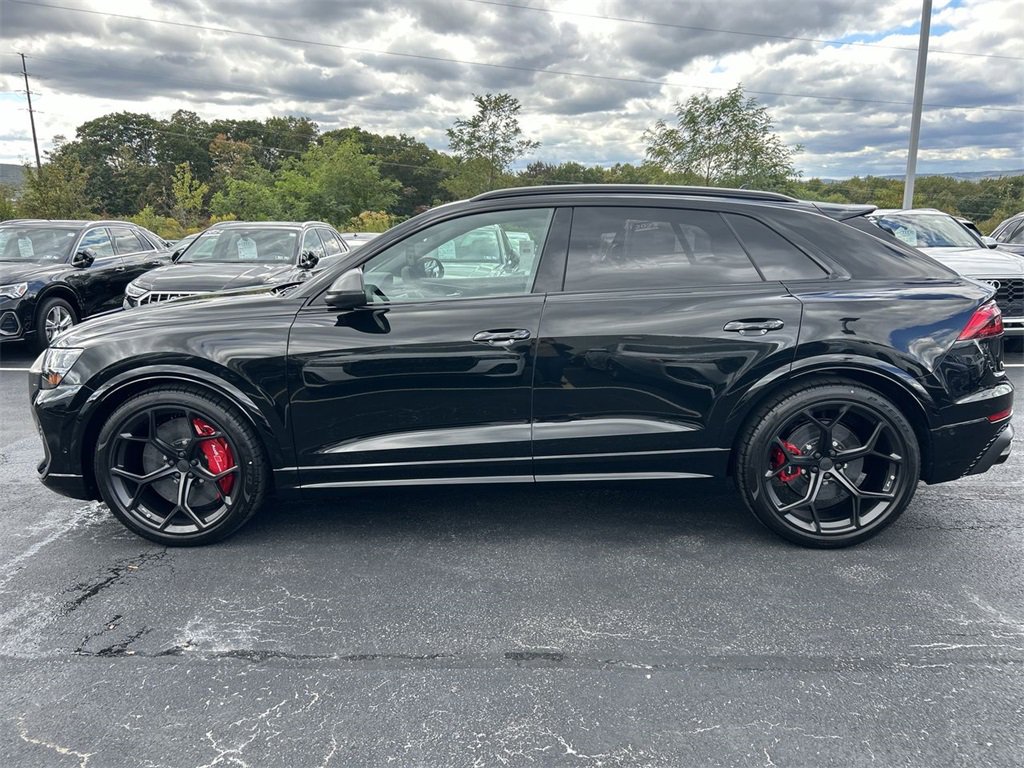 New 2026 Audi RS Q8 performance image 5