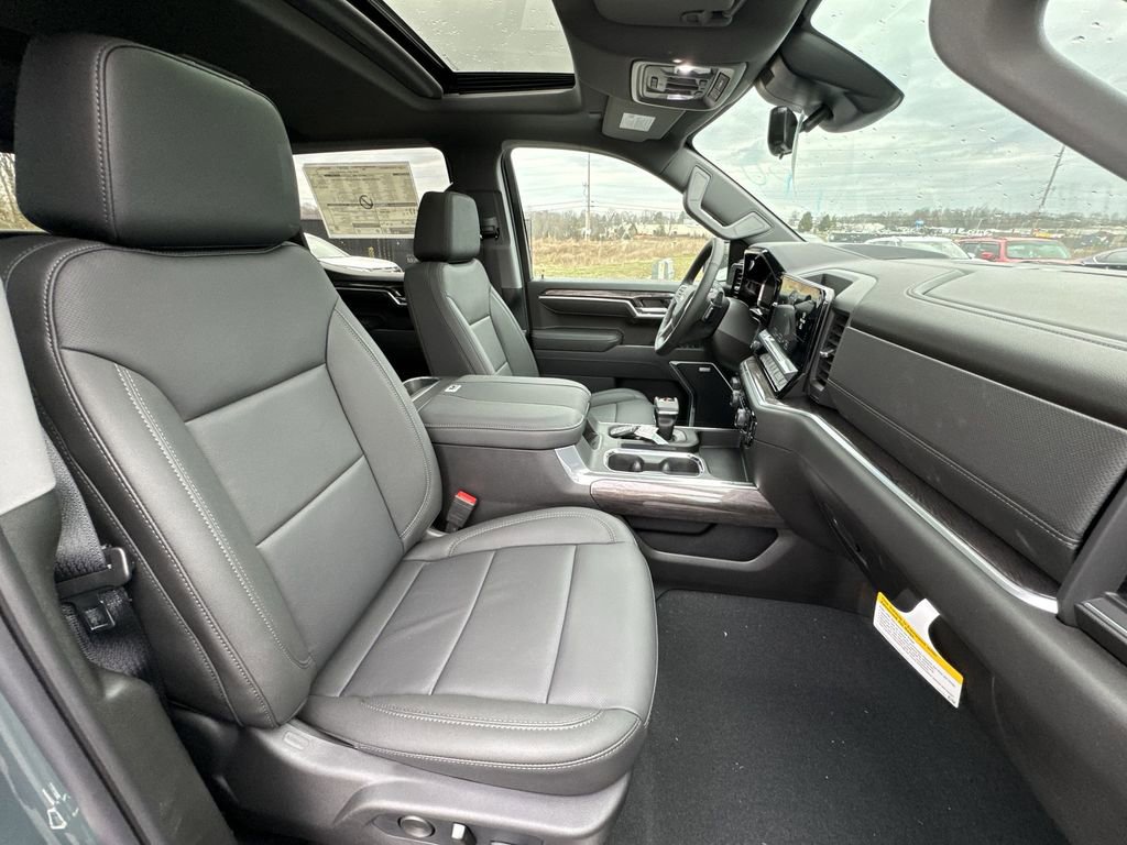 New 2026 Chevrolet Silverado 1500 LTZ w/ LTZ Premium Package image 25