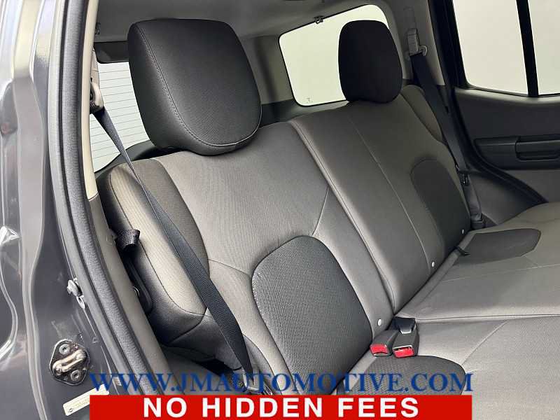 Used 2015 Nissan Xterra S w/ Value Package AWD/4WD image 18