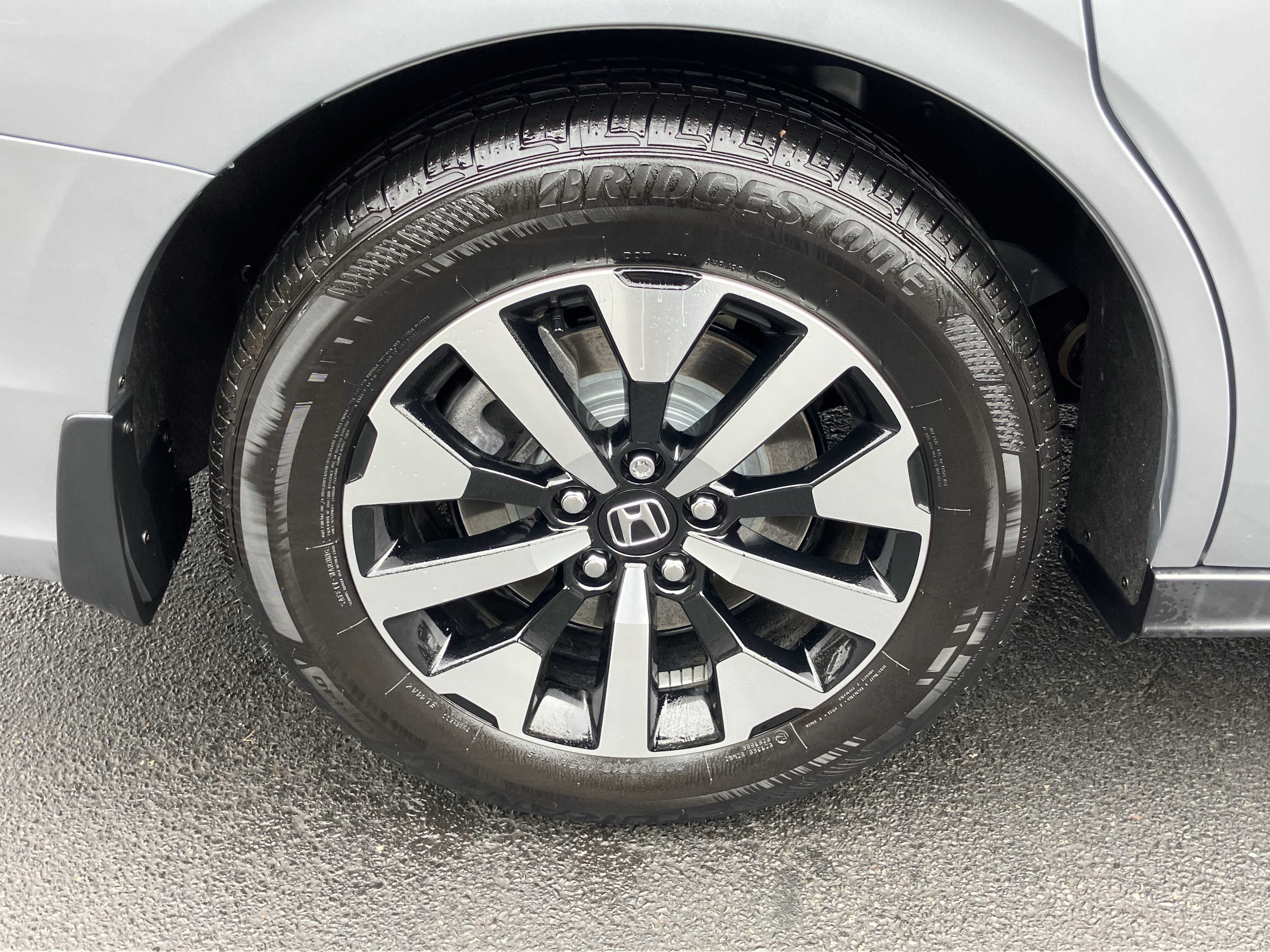 Certified 2026 Honda Odyssey EX-L image 13