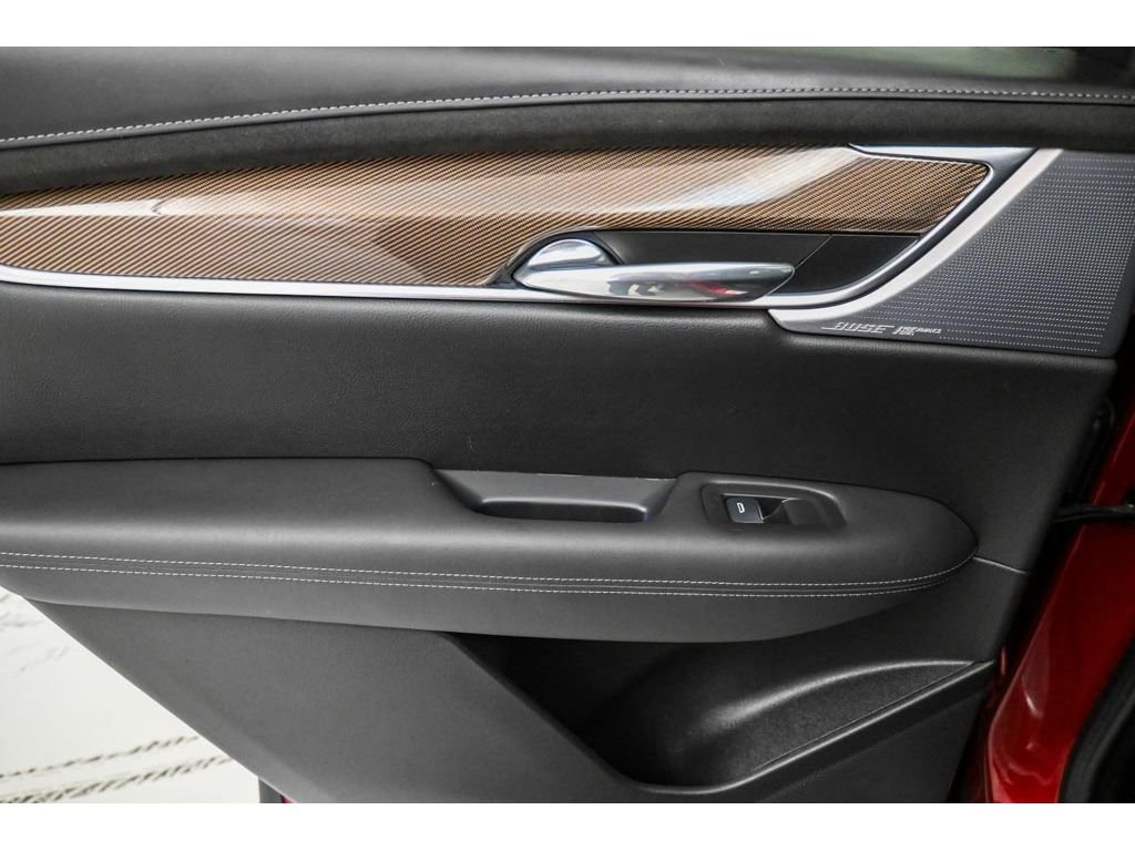 Certified 2023 Cadillac XT6 Sport w/ Platinum Package image 27