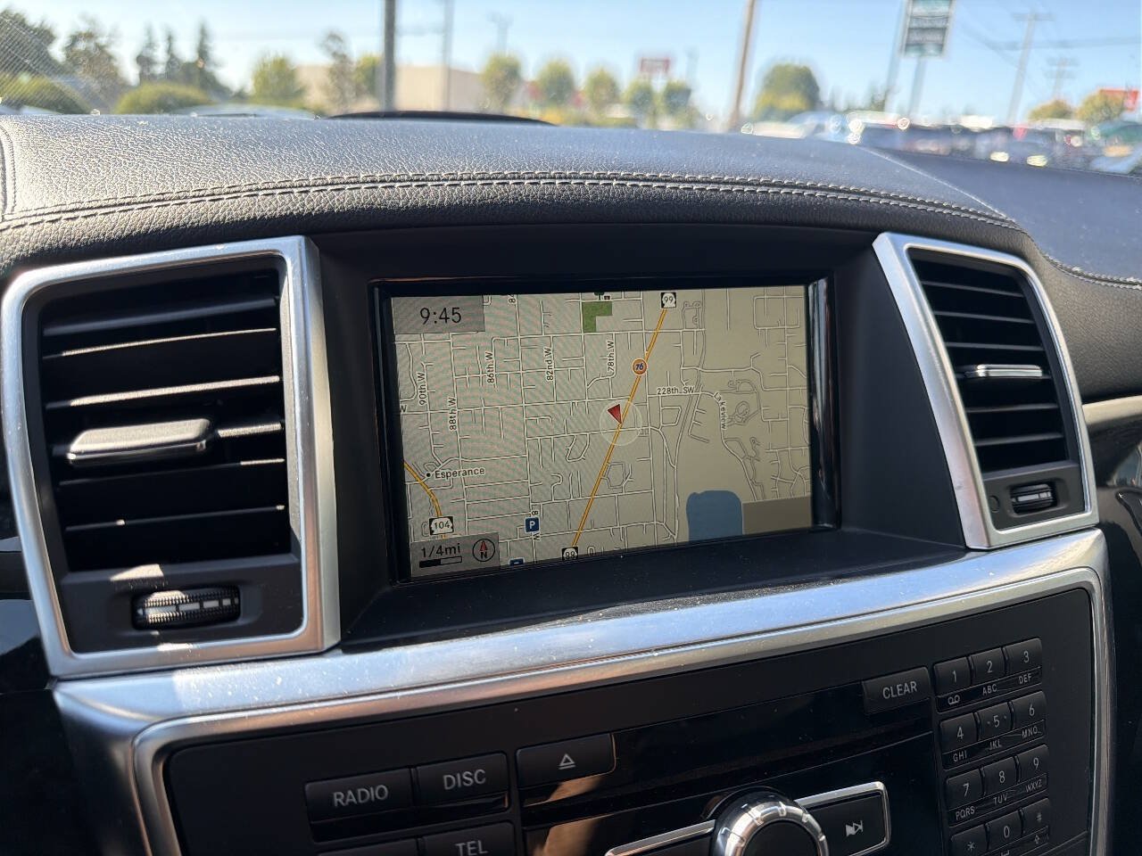 Used 2016 Mercedes-Benz GL 450 4MATIC image 37