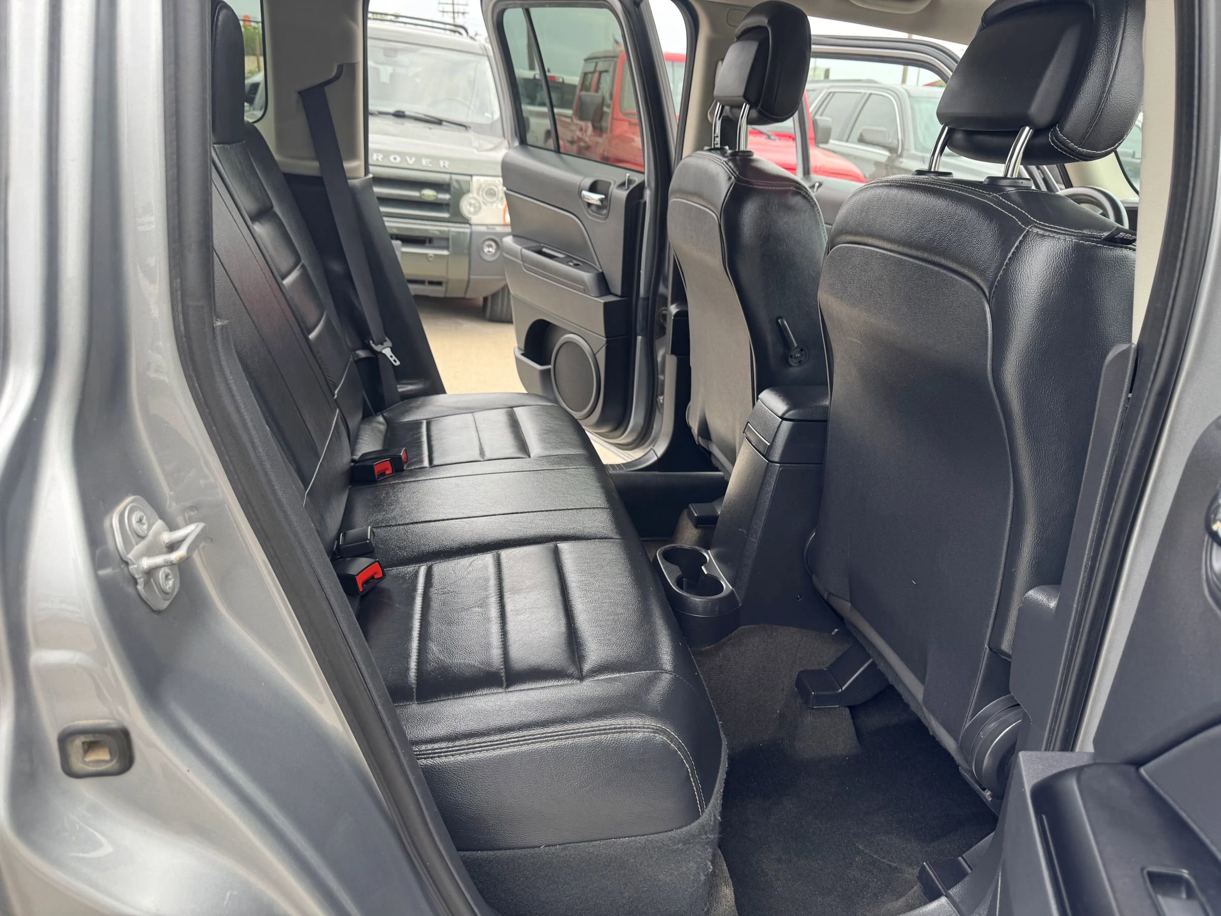 Used 2017 Jeep Patriot High Altitude image 18