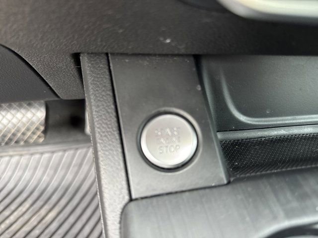 Used 2017 Audi A4 2.0T Premium Plus w/ Premium Plus Package image 25