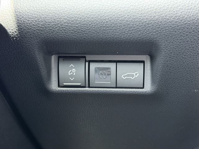 New 2026 Toyota RAV4 XSE AWD/4WD image 21