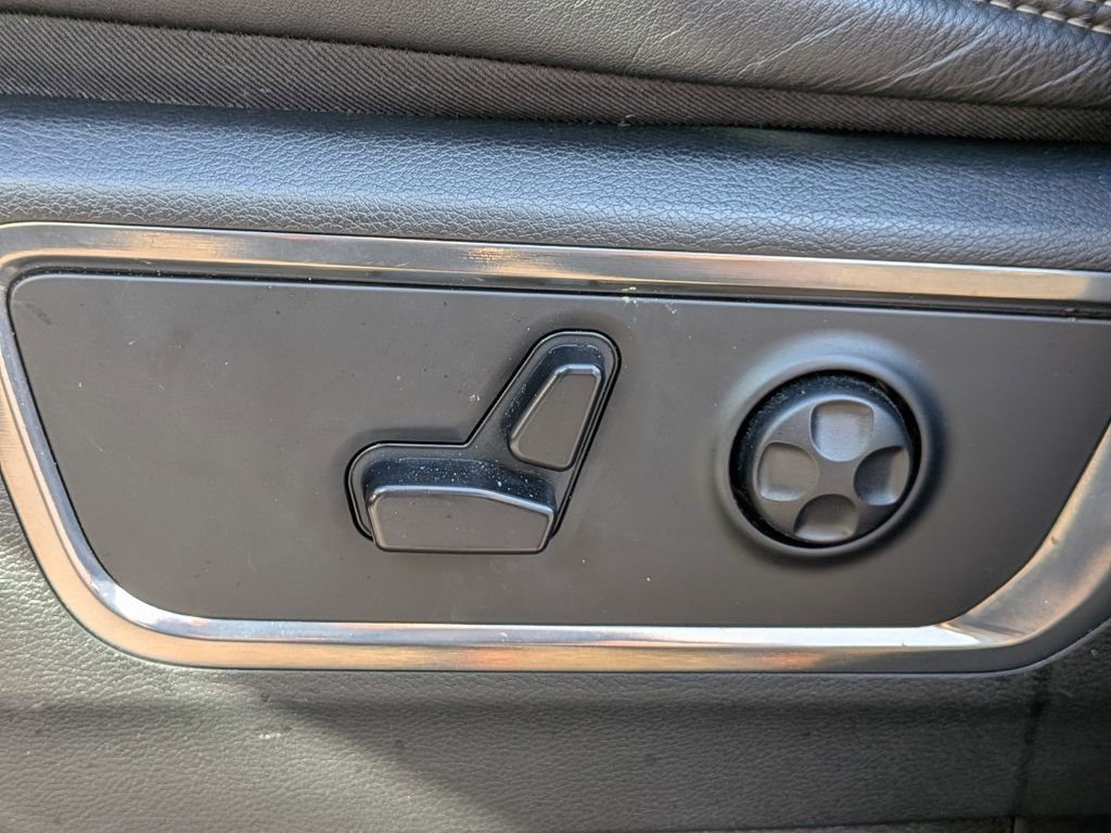 Used 2020 RAM 1500 Limited image 21