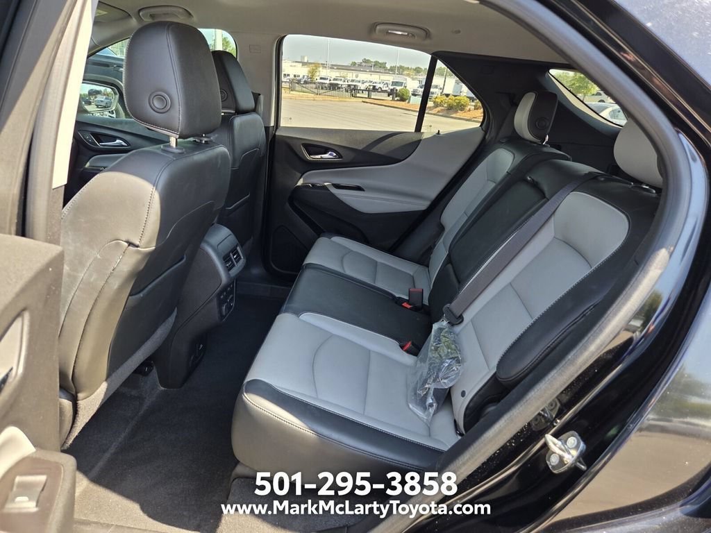 Used 2018 Chevrolet Equinox Premier FWD image 8