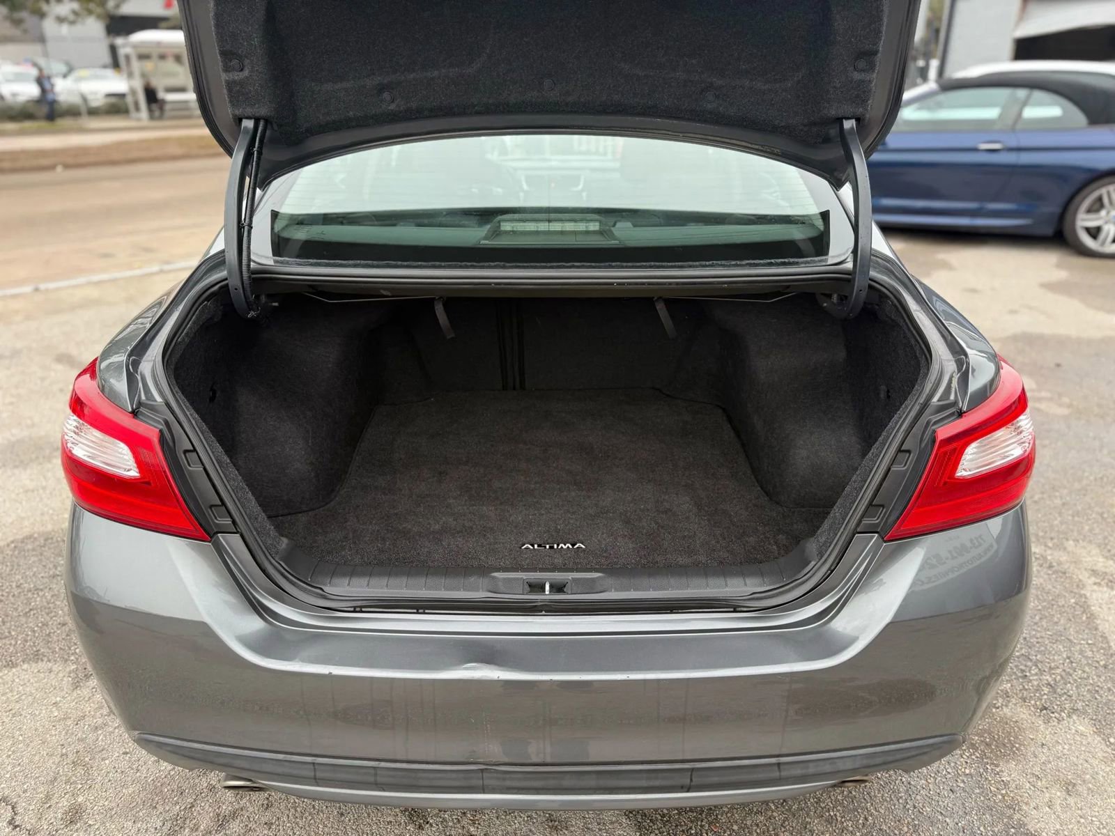 Used 2017 Nissan Altima 2.5 SL w/ Moonroof Package image 28