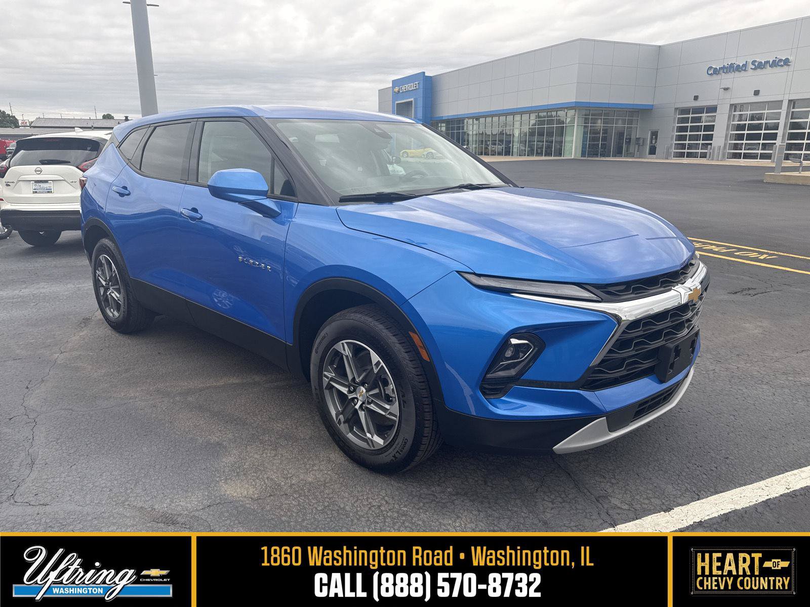 Used 2025 Chevrolet Blazer LT w/ LPO, Floor Liner Package FWD image 1