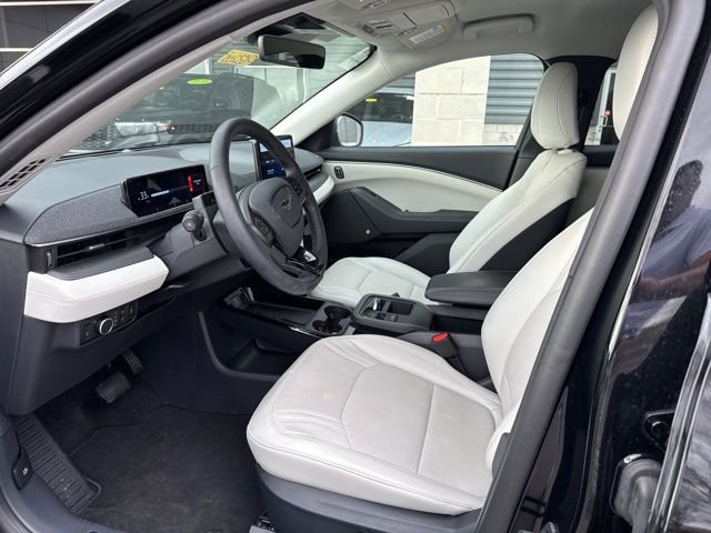 Used 2025 Ford Mustang Mach-E Premium image 10
