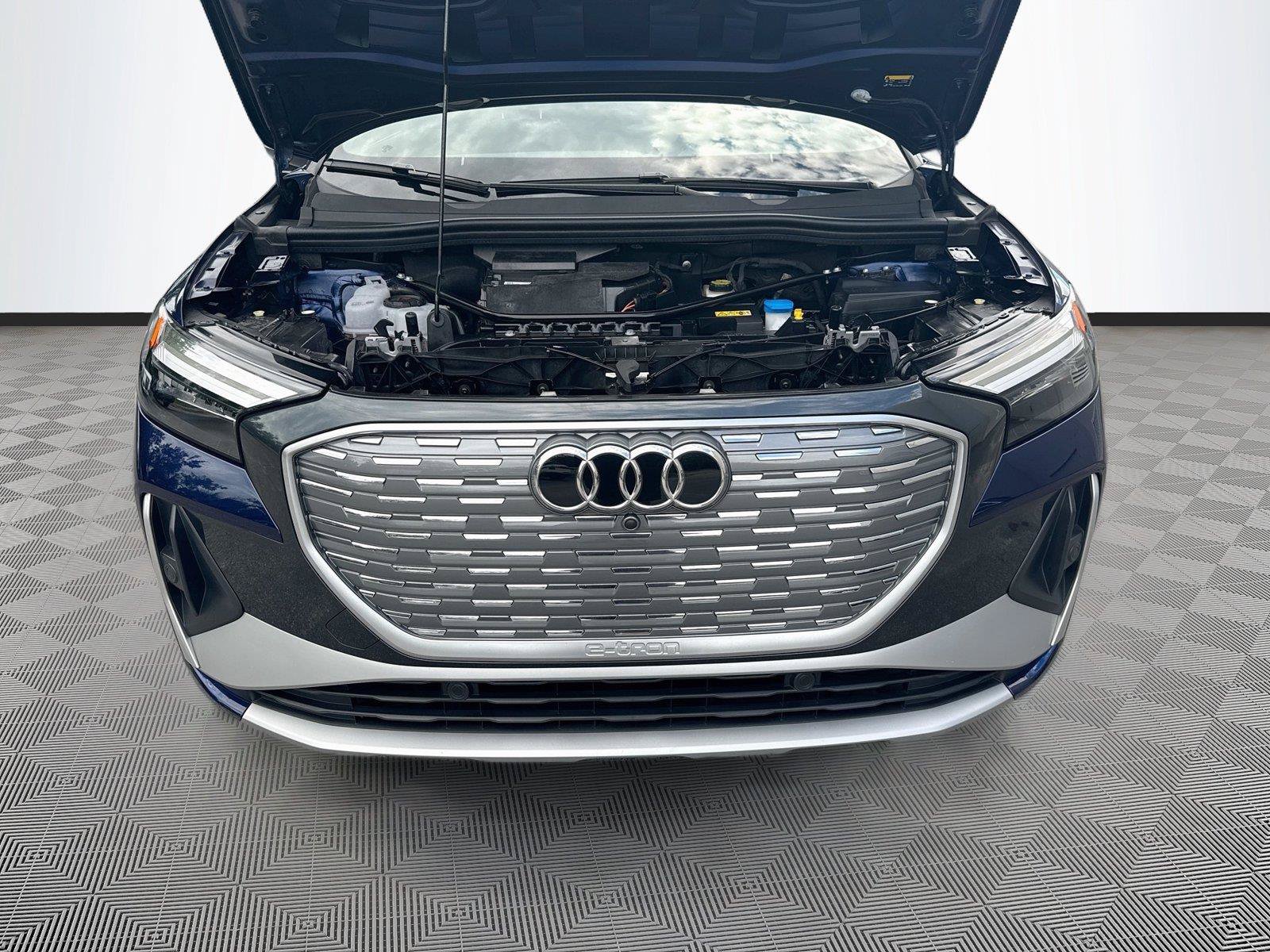 Certified 2024 Audi Q4 e-tron Premium Plus AWD/4WD image 29