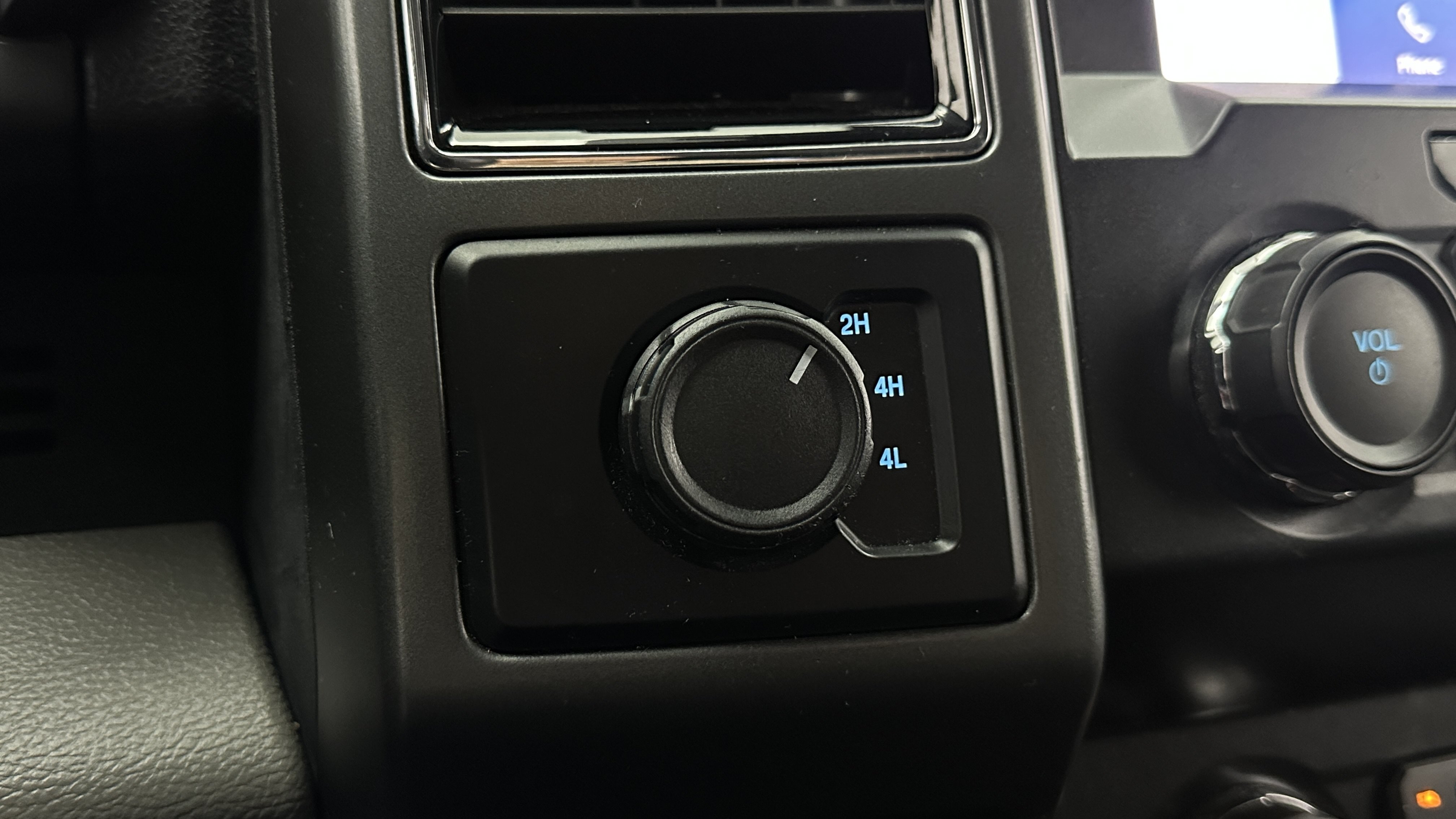 Used 2020 Ford F250 XLT AWD/4WD image 16