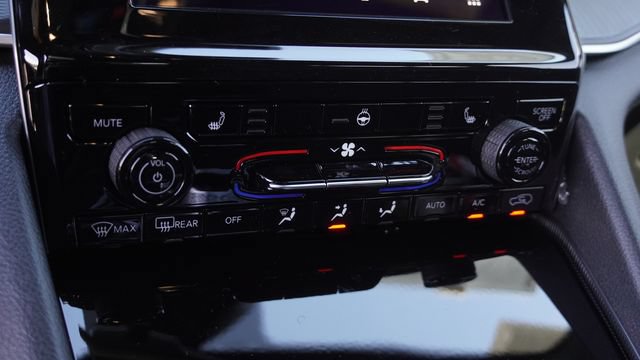 New 2026 Jeep Grand Cherokee Laredo X RWD image 25