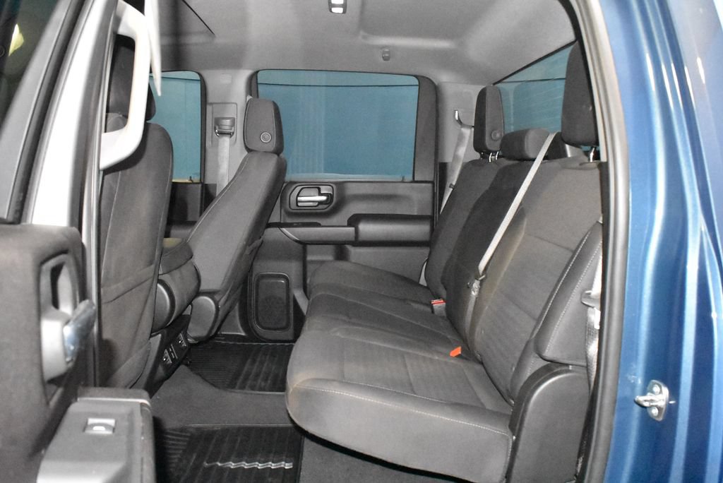 Used 2024 Chevrolet Silverado 2500 Custom w/ Custom Value Package AWD/4WD image 17