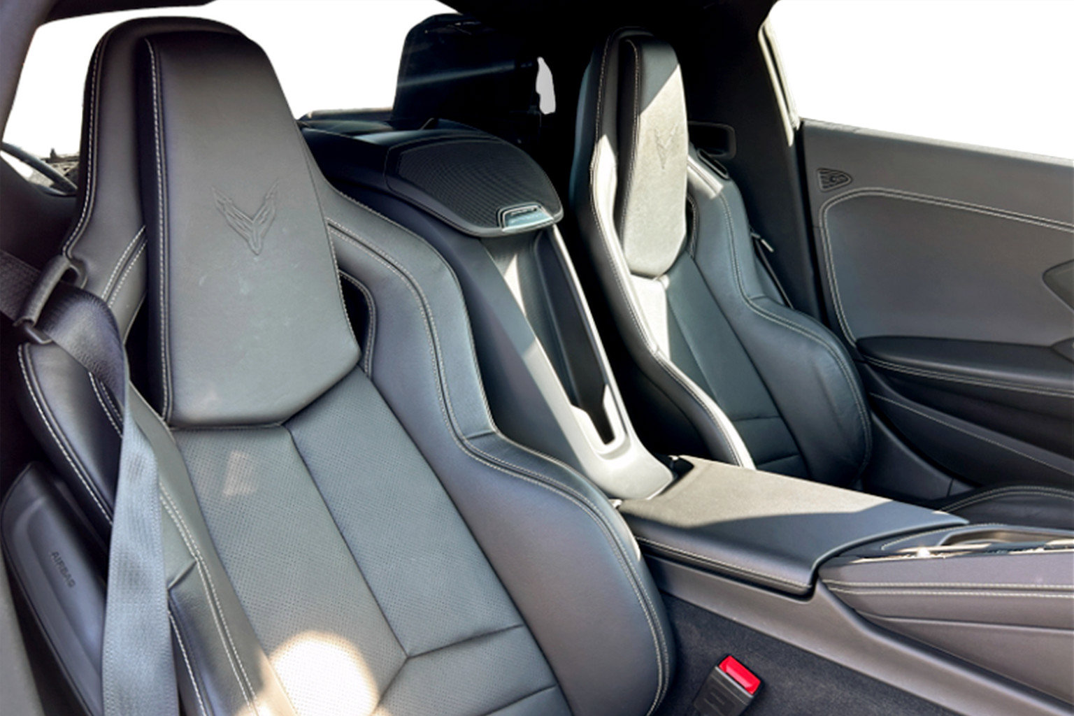 Used 2020 Chevrolet Corvette Stingray Coupe w/ Z51 Performance Package image 19