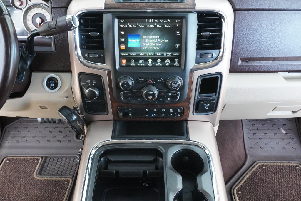 Used 2016 RAM 3500 Laramie Longhorn w/ Convenience Group AWD/4WD image 18