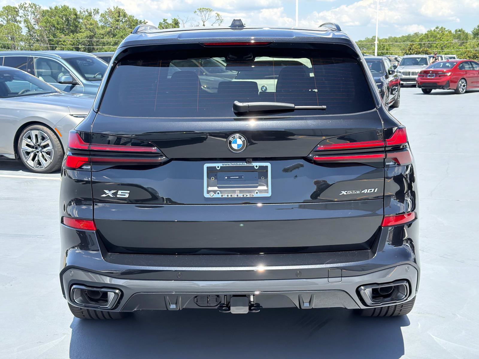 New 2026 BMW X5 xDrive40i w/ M Sport Package AWD/4WD image 4