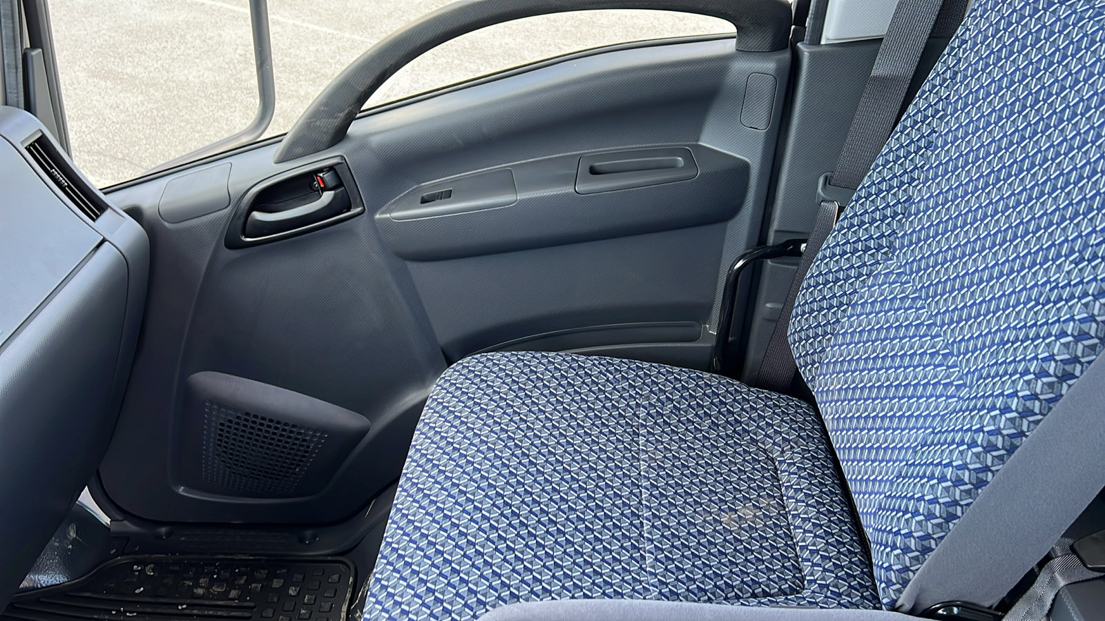 New 2025 Chevrolet Low Cab Forward image 14