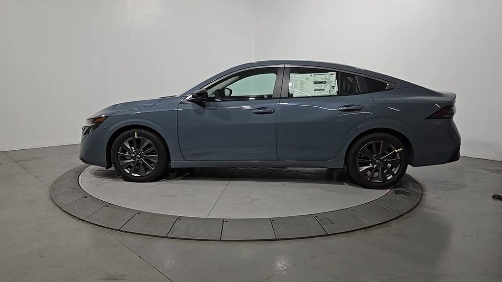 New 2026 Nissan Sentra SL image 2