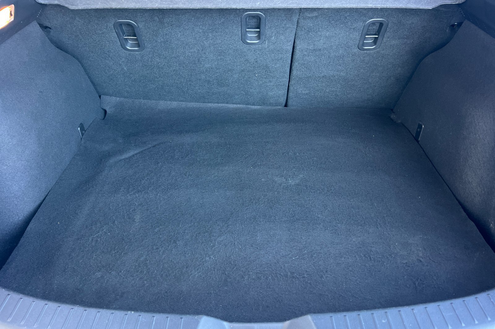 Used 2018 MAZDA MAZDA3 Grand Touring FWD image 15