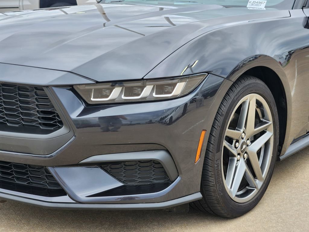 Used 2024 Ford Mustang Coupe RWD image 14