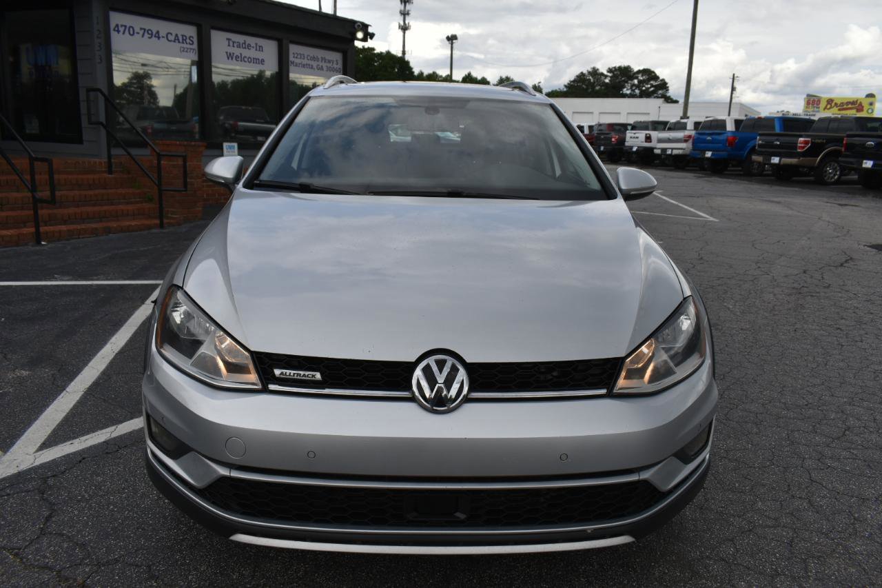 Used 2017 Volkswagen Golf Alltrack SE AWD/4WD image 3