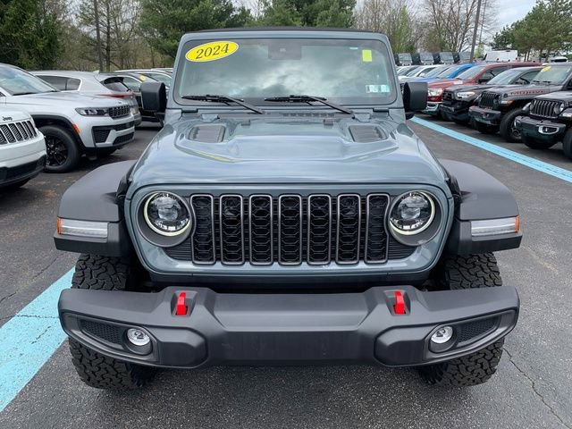 Used 2024 Jeep Wrangler Unlimited Rubicon w/ Convenience Group image 10