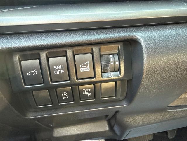 Used 2024 Subaru Forester Premium AWD/4WD image 23
