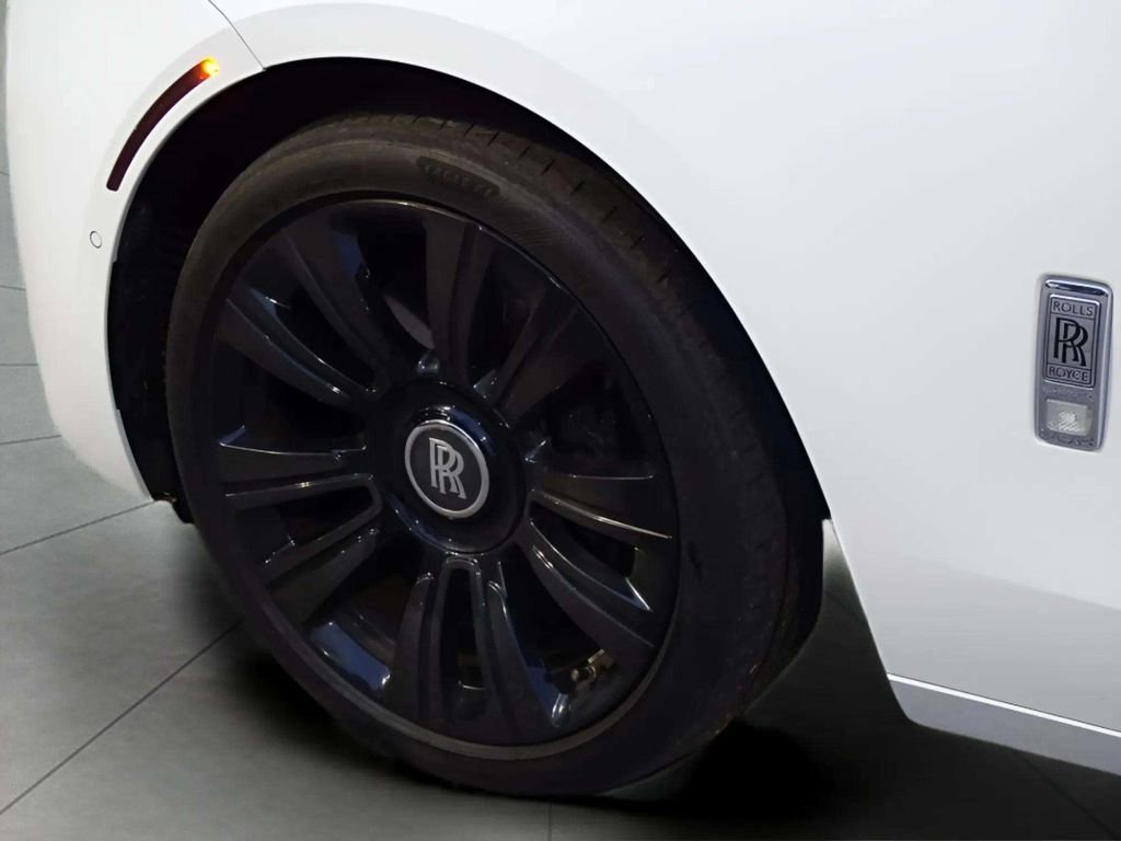 Used 2023 Rolls-Royce Ghost AWD/4WD image 14