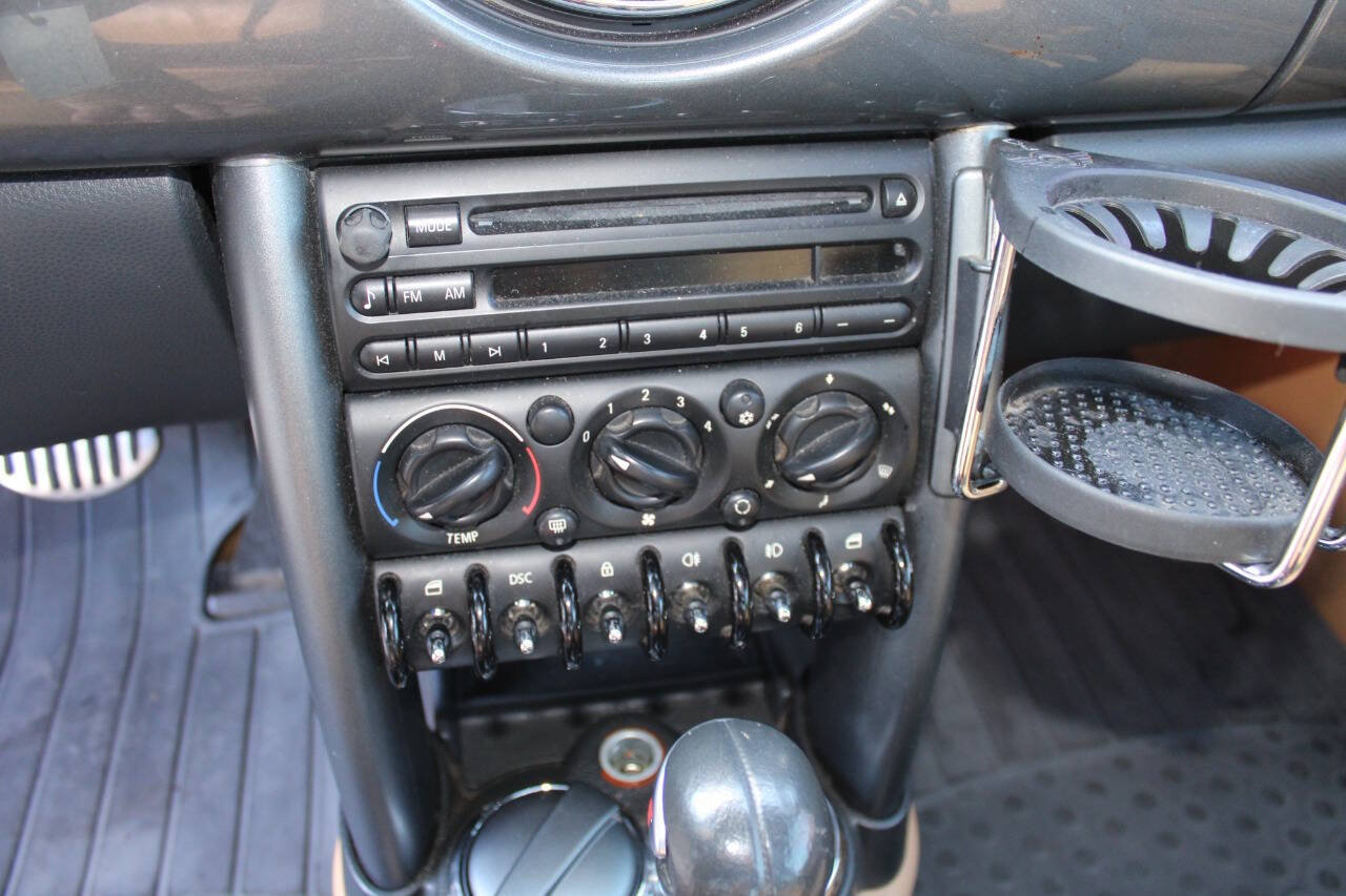 Used 2006 MINI Cooper S FWD image 17