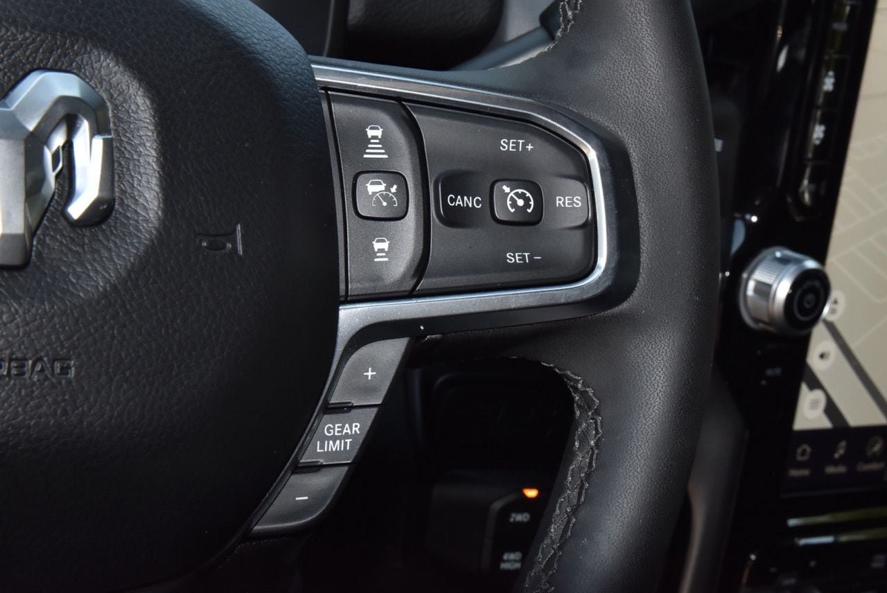 Used 2025 RAM 2500 Laramie w/ Night Edition AWD/4WD image 24