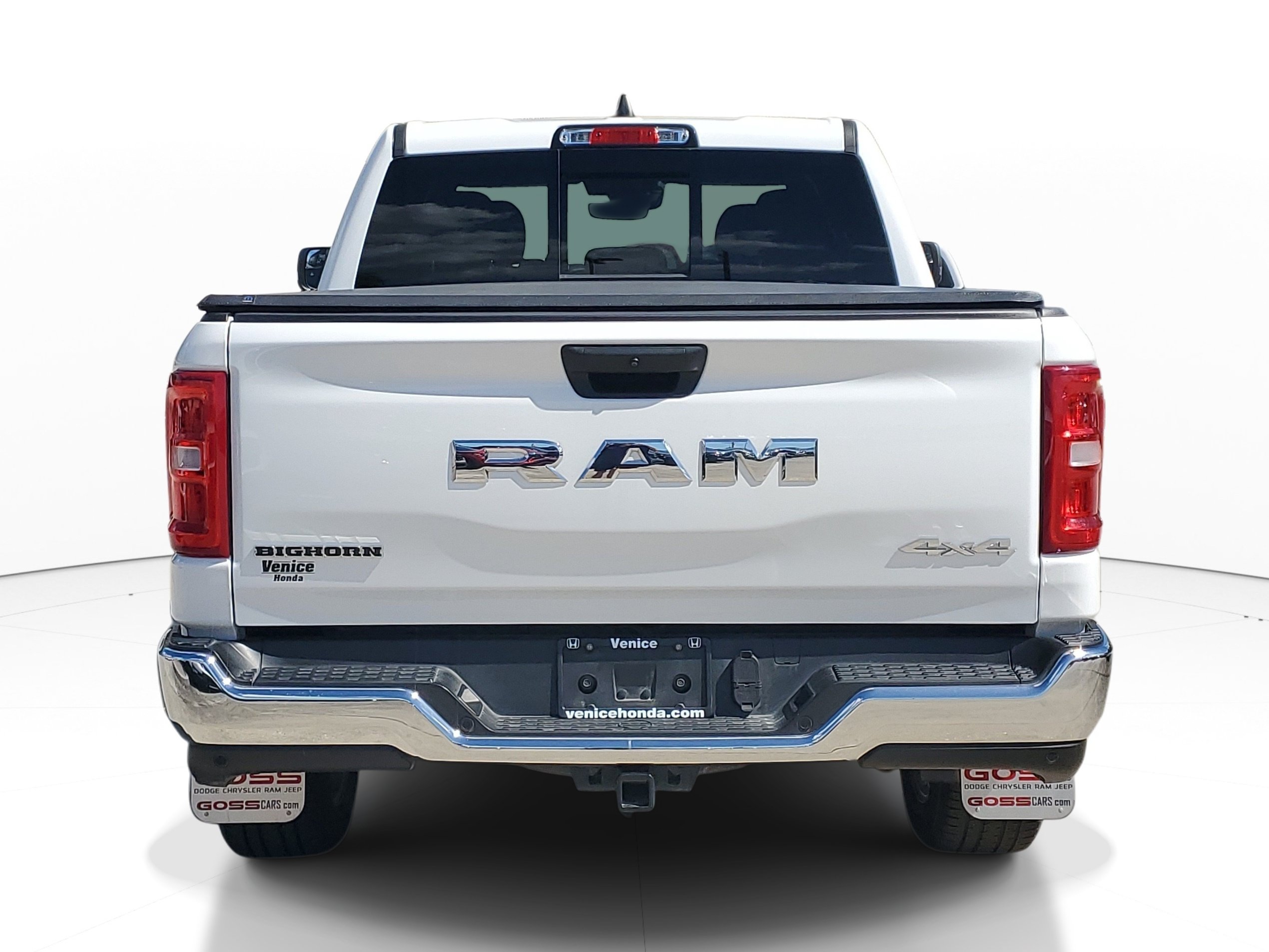 Used 2025 RAM 1500 Big Horn AWD/4WD image 5
