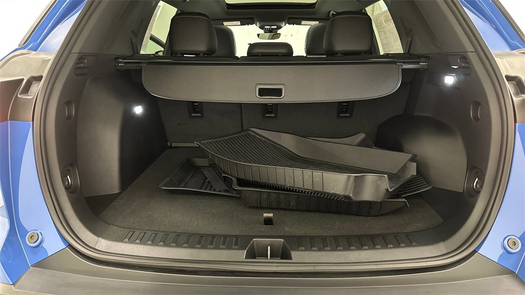 Used 2025 Chevrolet Equinox ACTIV w/ Safety and Technology Package image 13