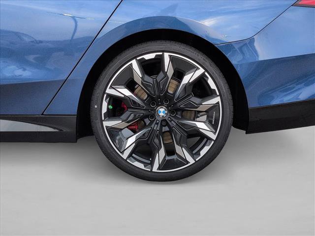 New 2026 BMW 530i xDrive w/ Executive Package image 10