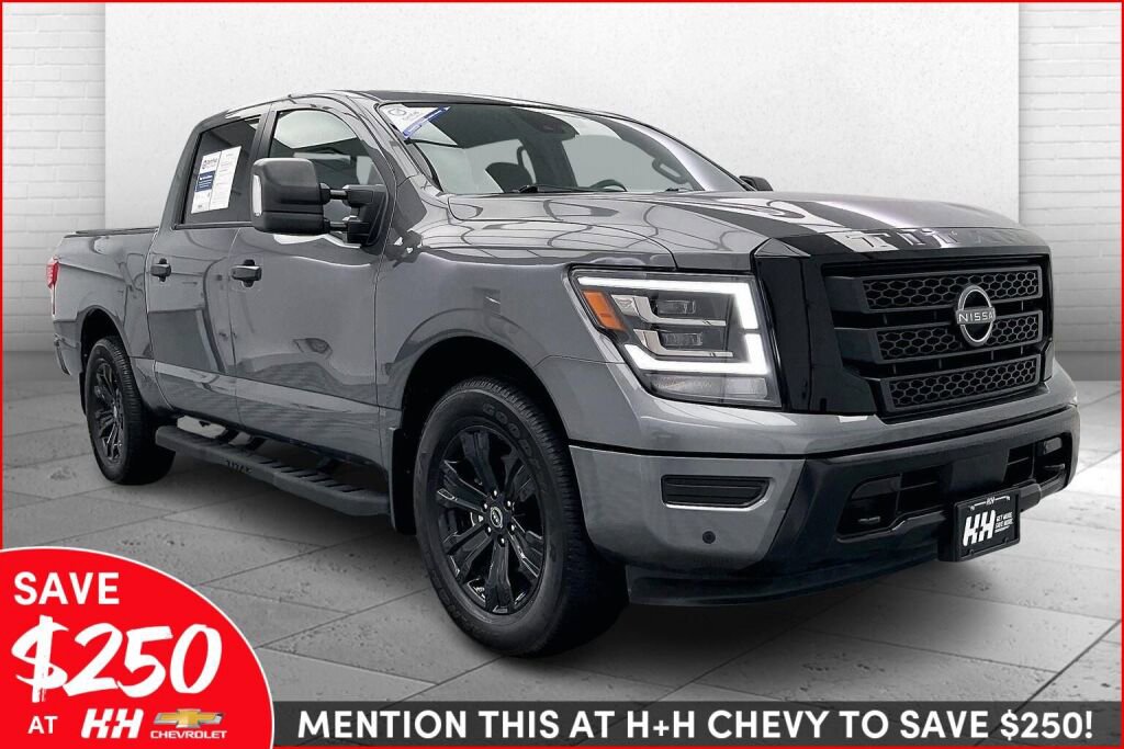 Used 2024 Nissan Titan SV w/ SV Convenience Package