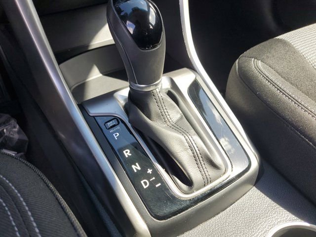 Used 2017 Hyundai Elantra GT image 21