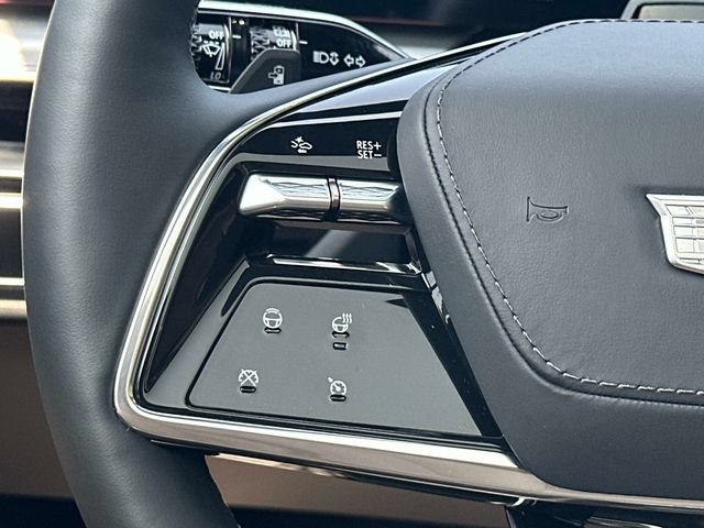New 2026 Cadillac Lyriq Signature Sport w/ Nappa Leather Package AWD/4WD image 7