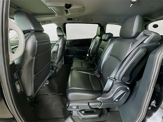 Used 2023 Honda Odyssey Touring image 31