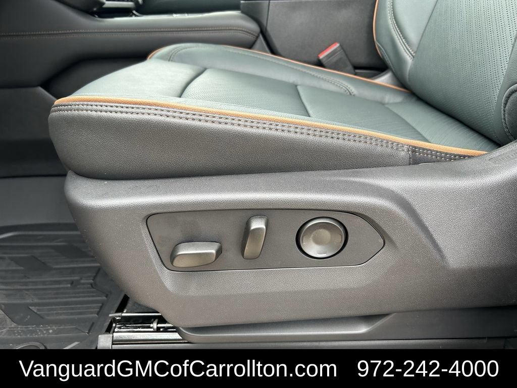 New 2026 GMC Yukon XL AT4 w/ AT4 Premium Plus Package AWD/4WD image 23