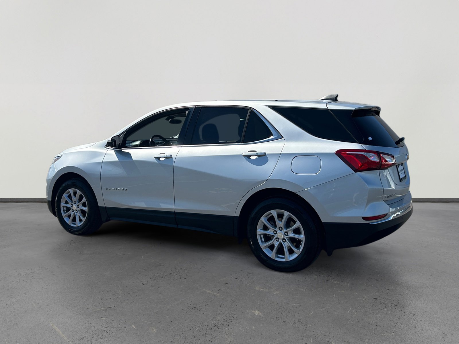 Used 2019 Chevrolet Equinox LT image 3