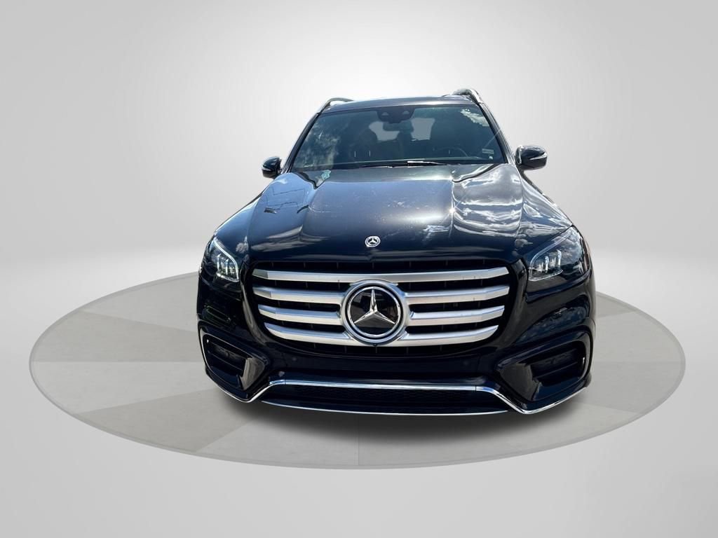 Used 2024 Mercedes-Benz GLS 450 4MATIC w/ AMG Line Exterior image 2