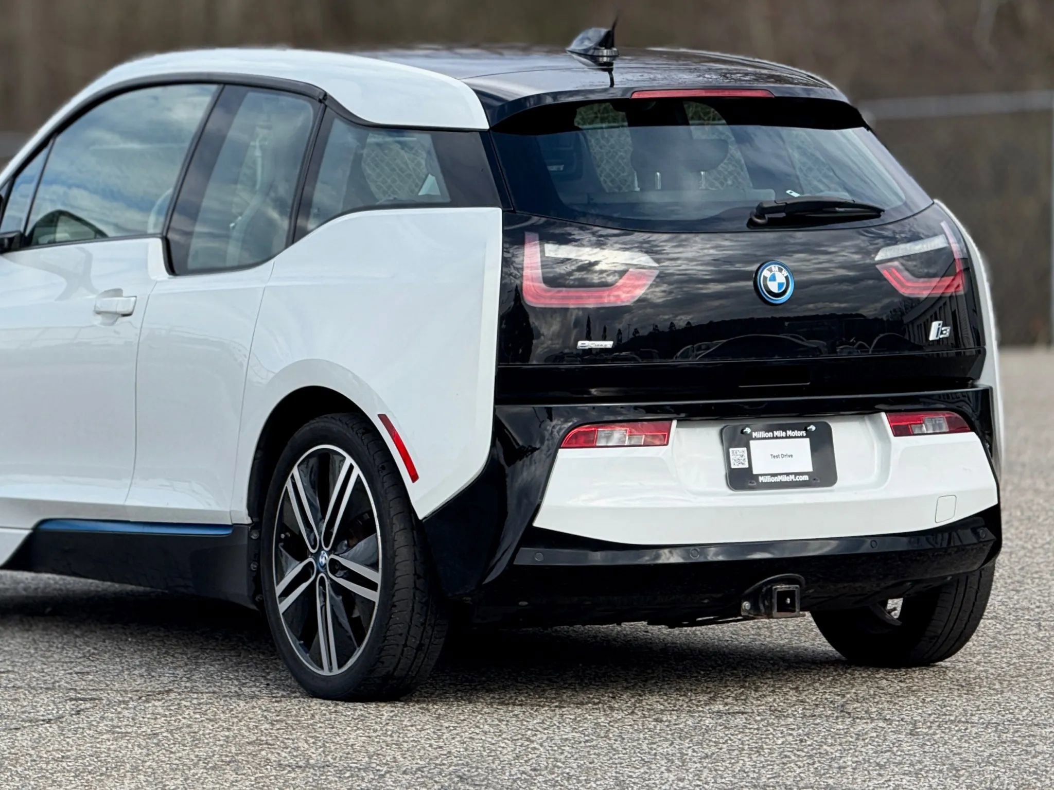 Used 2015 BMW i3 image 16