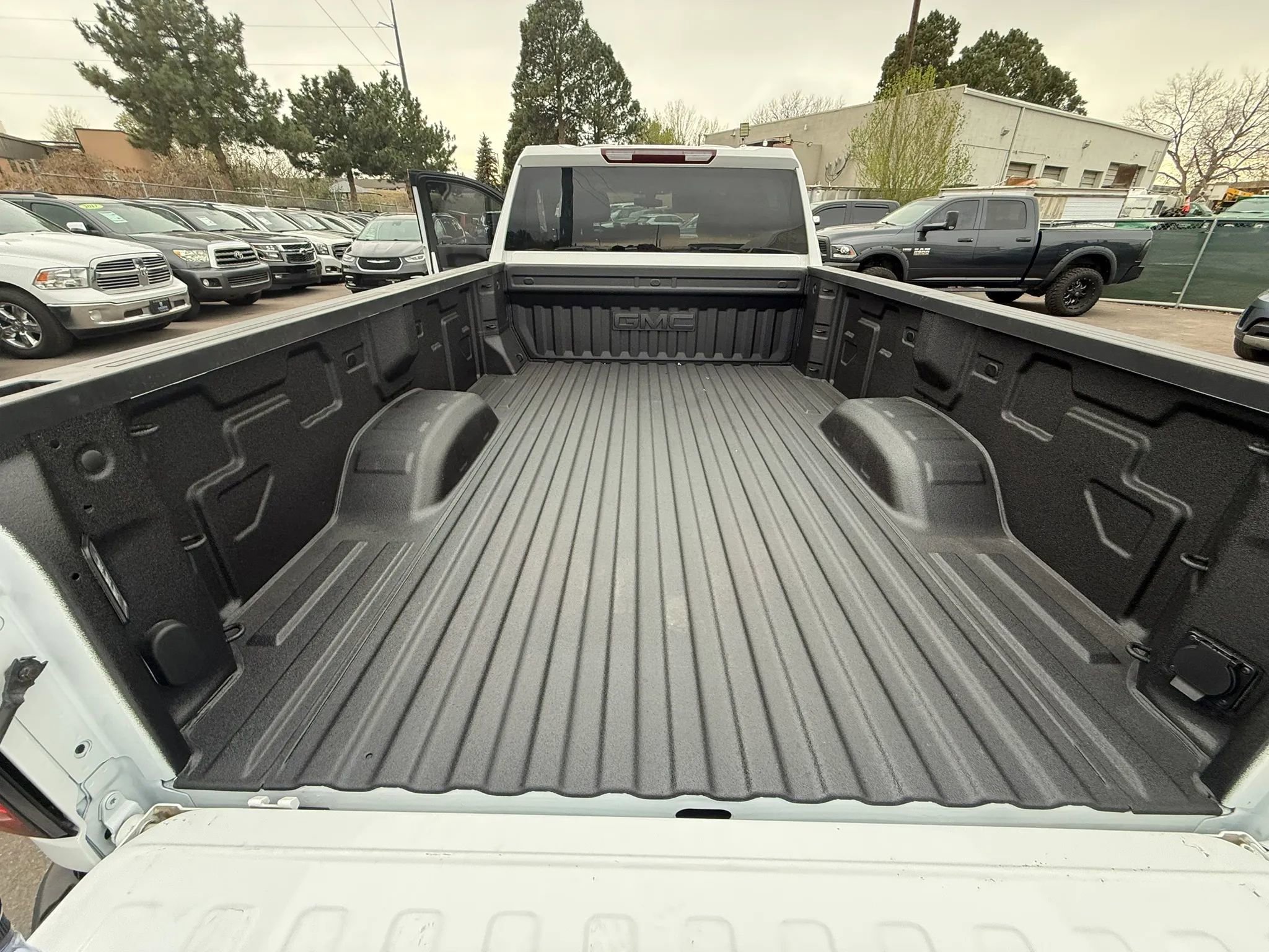 Used 2023 GMC Sierra 2500 Pro w/ Convenience Package image 20