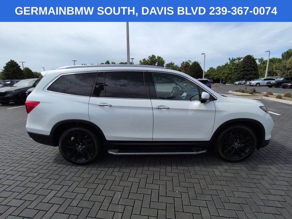 Used 2017 Honda Pilot Elite image 4