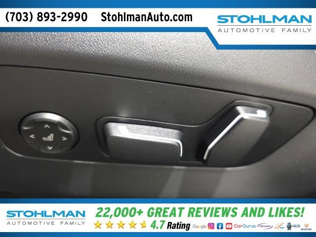 Used 2024 BMW 530i xDrive w/ Premium Package image 14