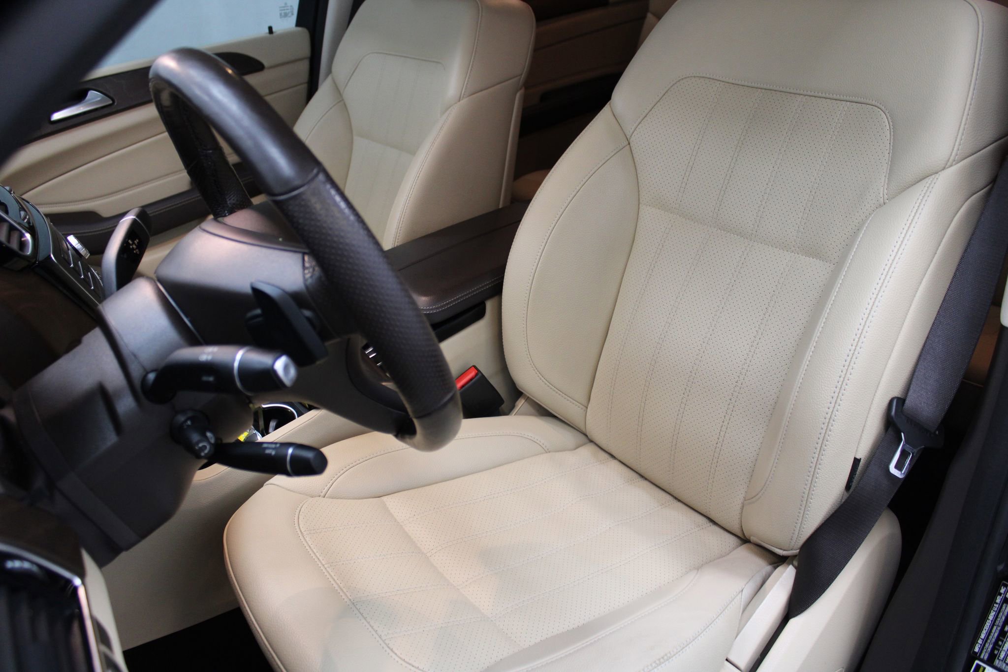 Used 2019 Mercedes-Benz GLE 400 4MATIC image 15