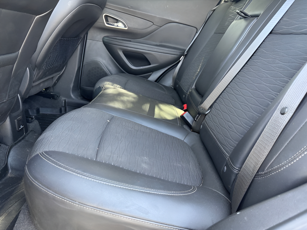Used 2016 Buick Encore Convenience FWD image 11