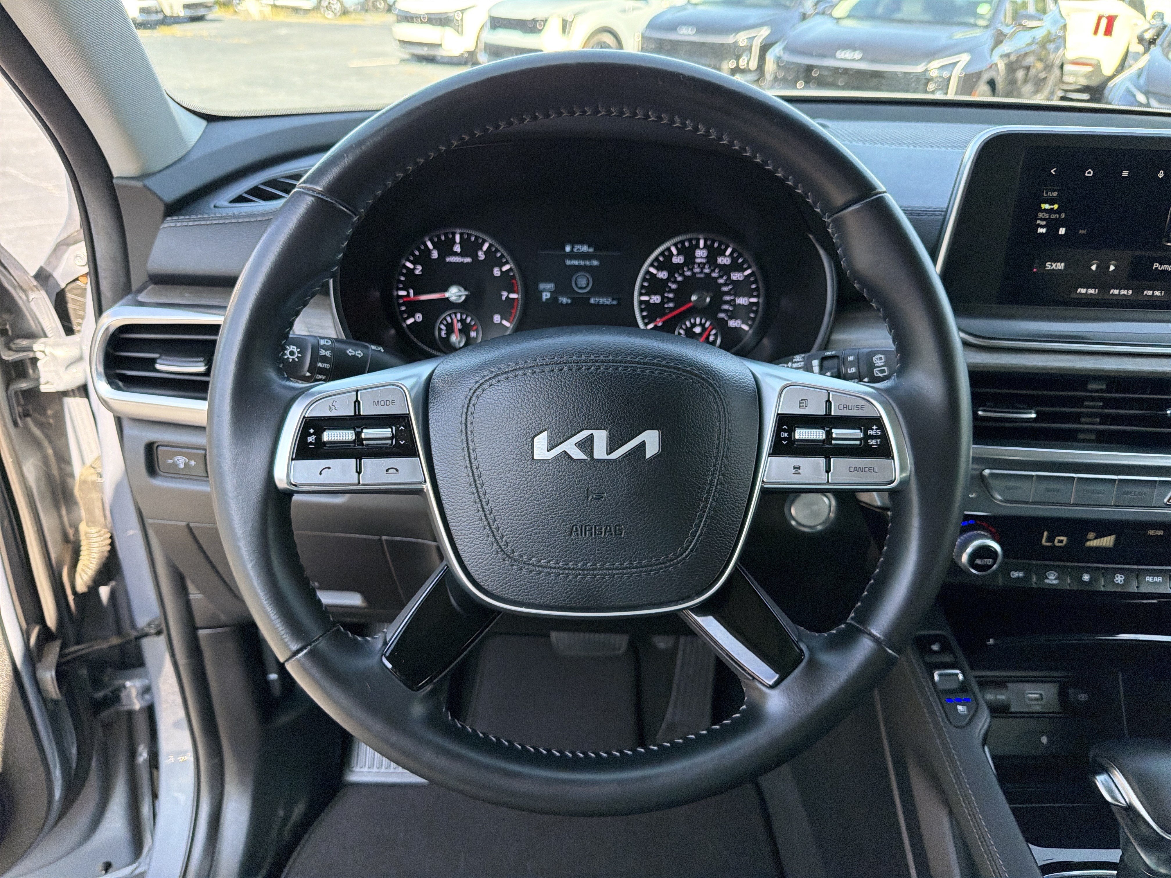 Used 2022 Kia Telluride EX w/ EX Premium Package FWD image 22